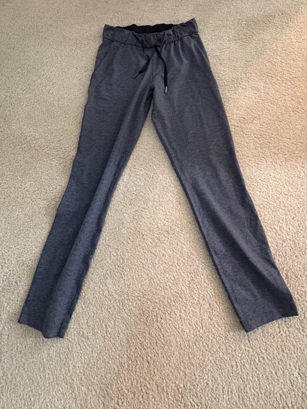 Lululemon Gray Straight Leg Pull On Pants Size 4 27" Inseam